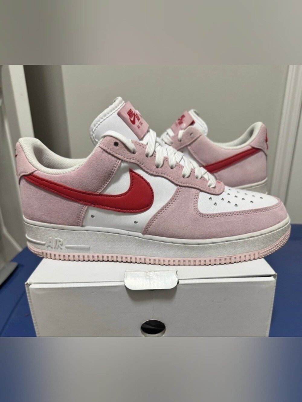 New Men's Size 7 Nike Air Force One Low '07 AF1 Valentine's Day Love Letter